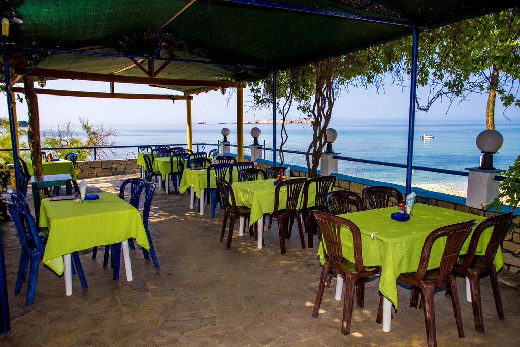 Astris Beach Екстериор снимка