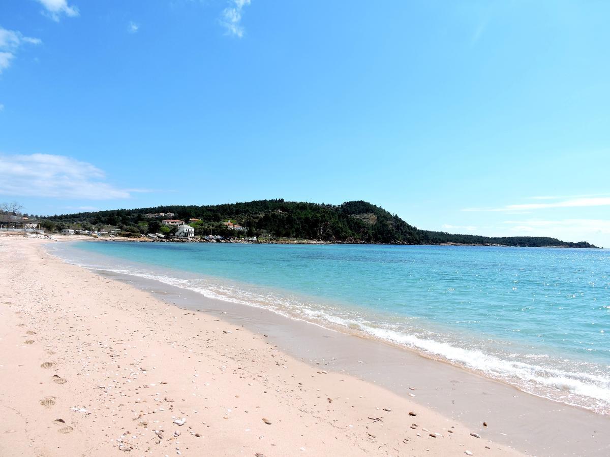 Astris Beach Екстериор снимка